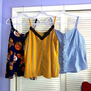 Torrid tanks size 3